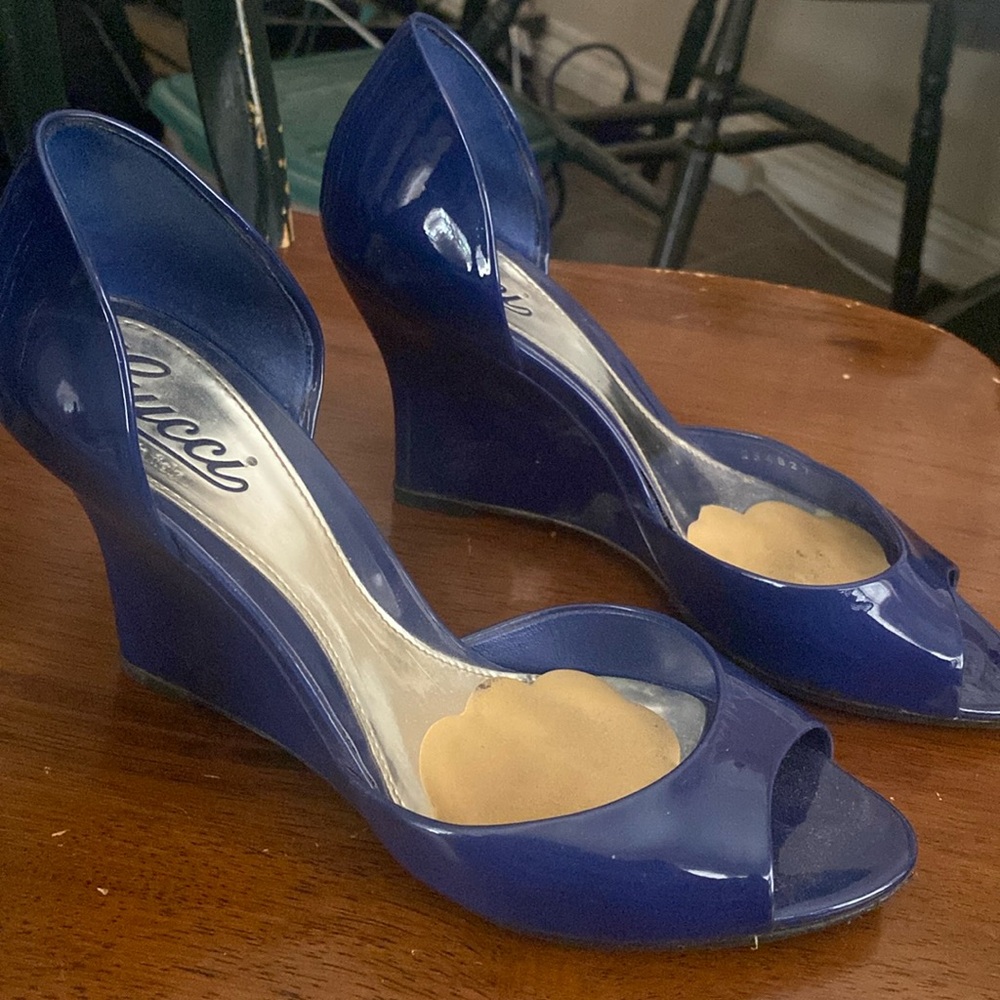 Guy I blue leather heel/wedges